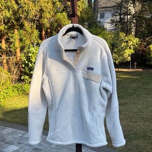 Patagonia Cream White Pullover Fleece Sweater